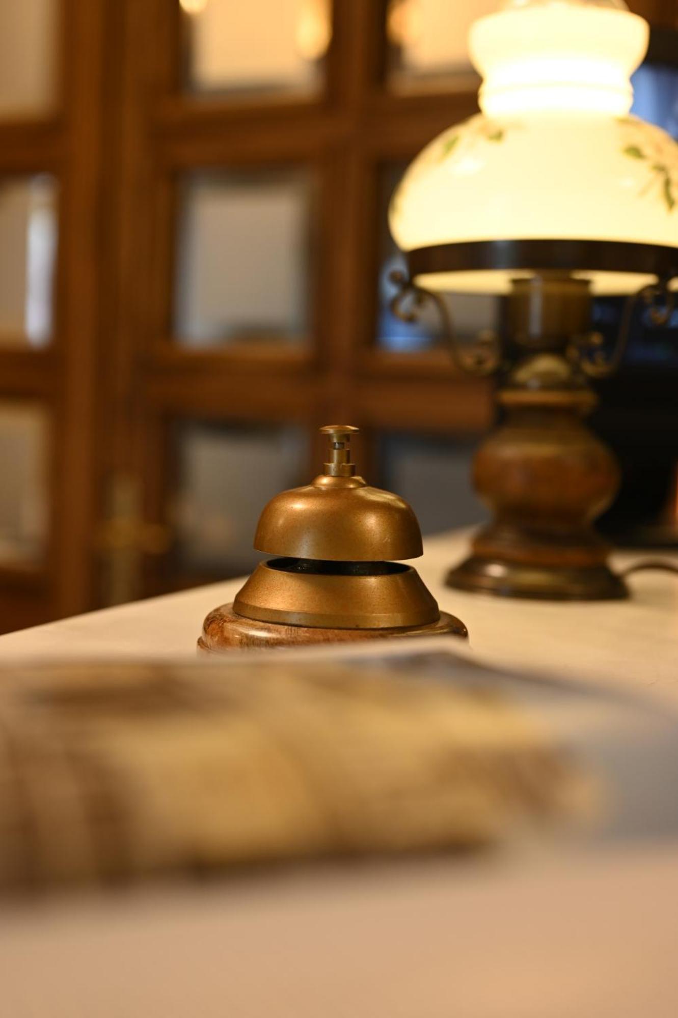 Niche Boutique Hotel Tirana Bagian luar foto