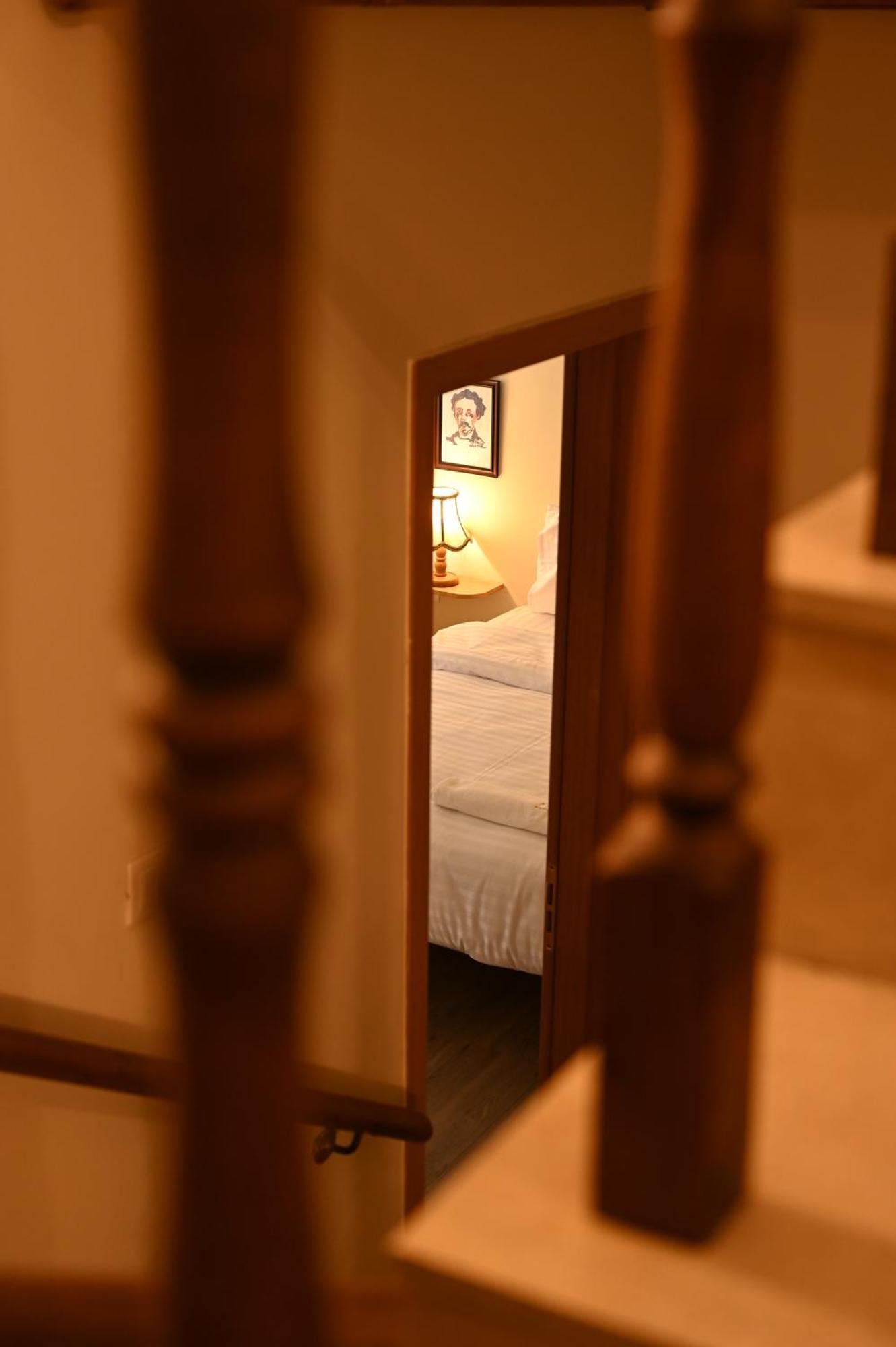 Niche Boutique Hotel Tirana Bagian luar foto