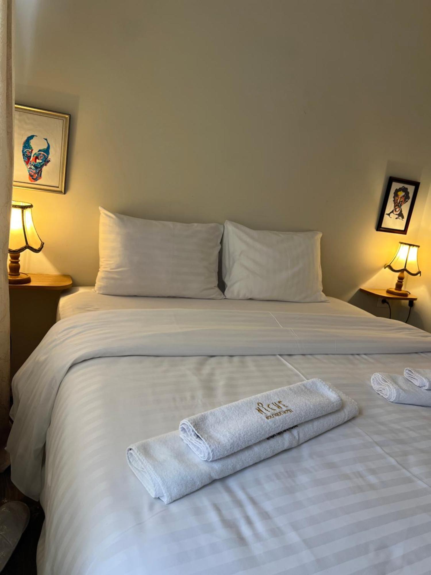 Niche Boutique Hotel Tirana Bagian luar foto
